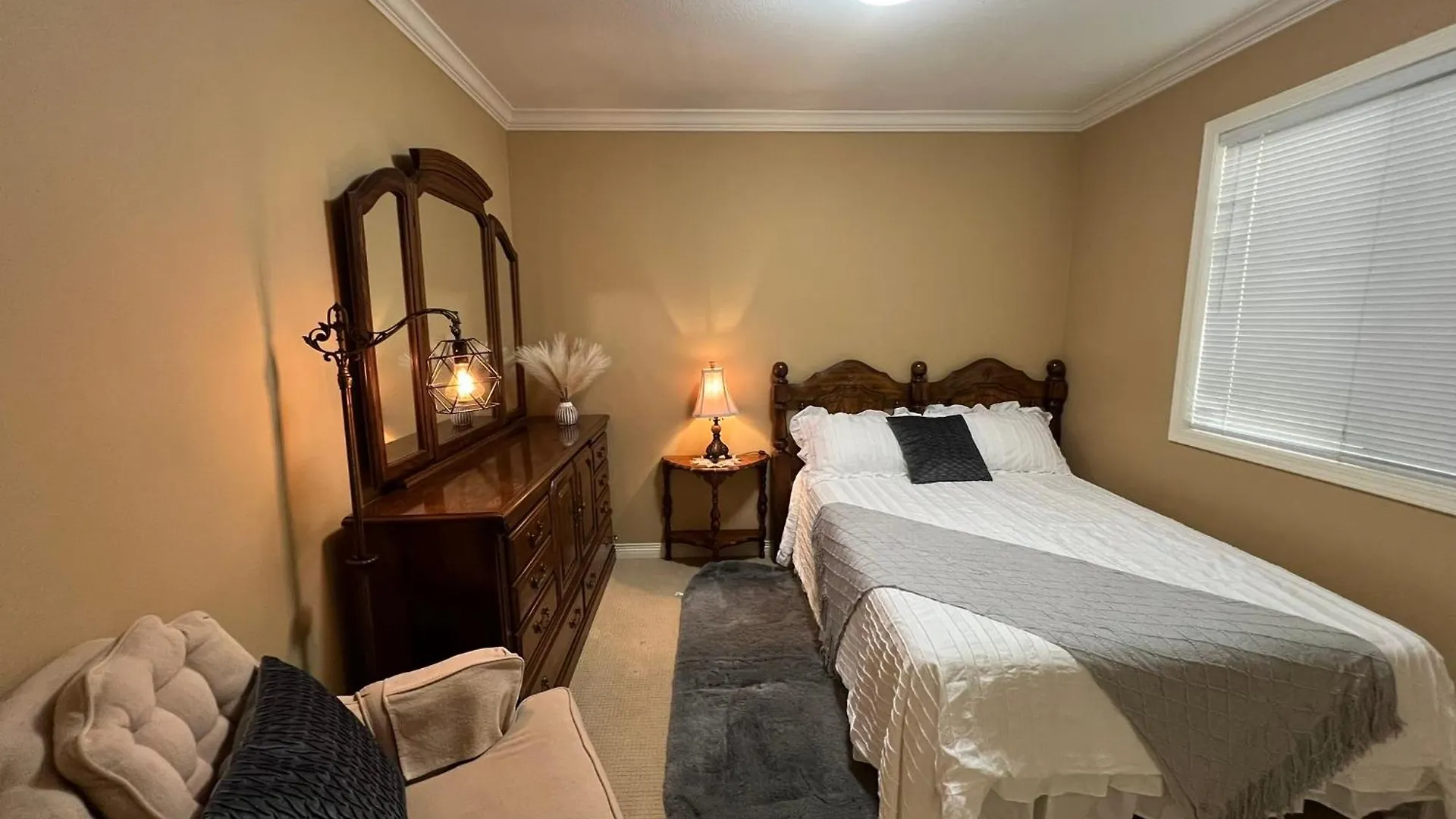 Homestay Terra Nova - Private Property Richmond