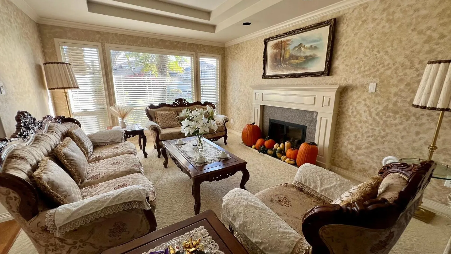 Homestay Terra Nova - Private Property Richmond Canada